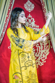 3PC Embroidered Khaddar Dress