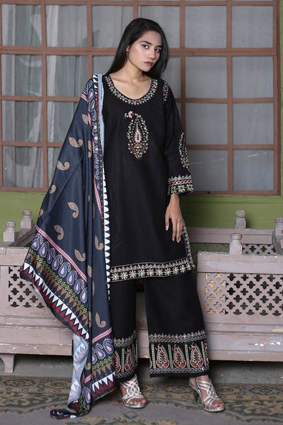 3PC Embroidered Khaddar Dress -09