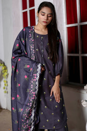 3PC Embroidered Khaddar Dress -13