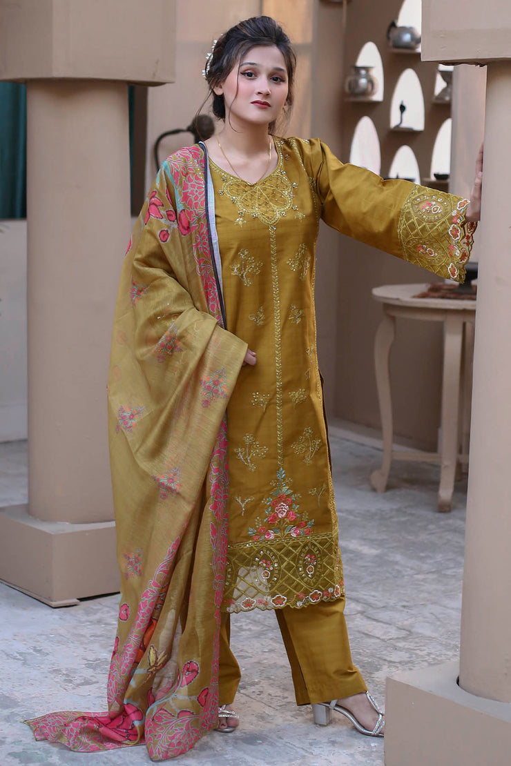 3PC Embroidered Khaddar Dress -12