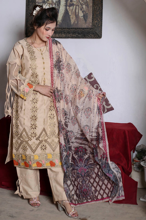 3PC Embroidered Khaddar Dress -04